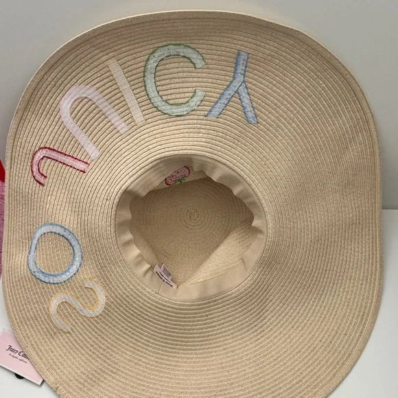 Juicy Couture Big Straw Embroidered Sun Hat Strawberry Pineapple Rhinestone - Picture 4 of 5